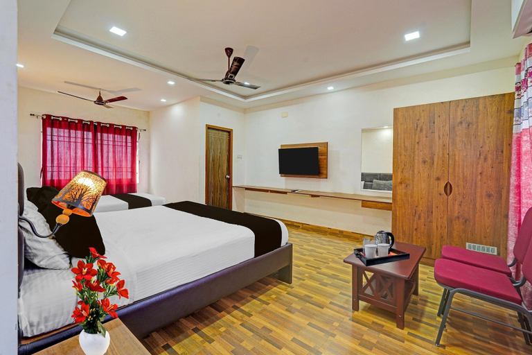 Room 4, Deluxe Townhouse Arulmigu Devi Temple Chennai, Thiruvallur