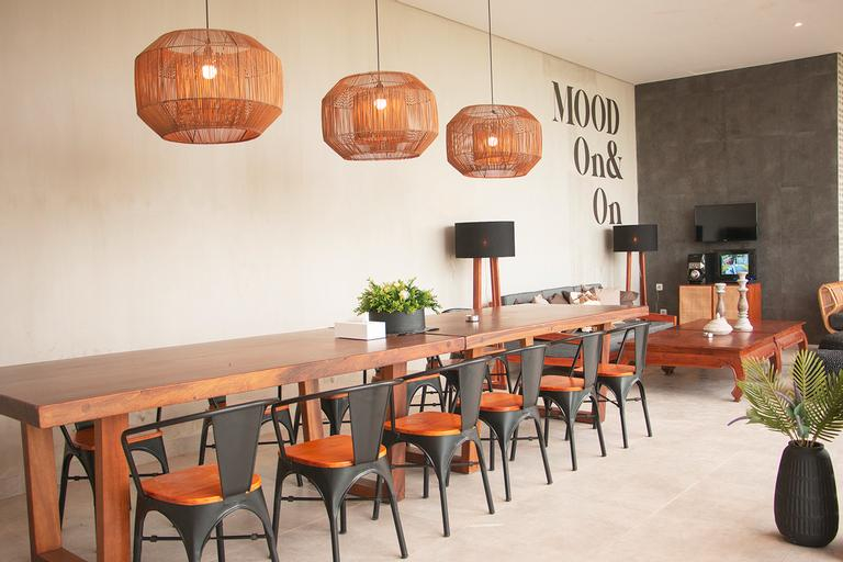 Food & Drinks 4, Villa Moo - Mood on & on, Bogor