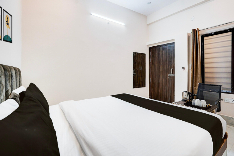 Room 3, Deluxe Super Collection O Salori, Bijnor