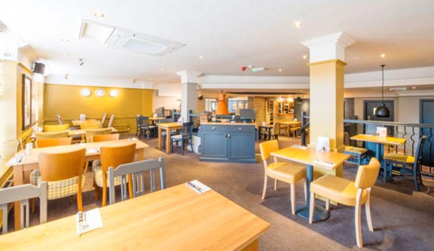 Food & Drinks 4, Oldham (Broadway), Oldham