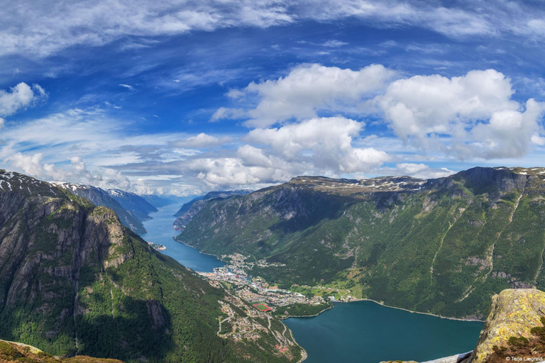 Others 4, Trolltunga Camping, Odda