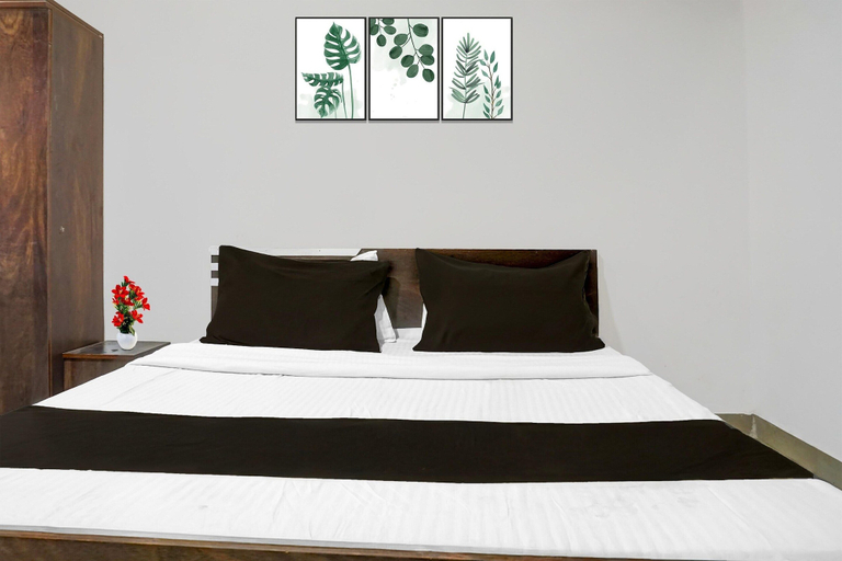 Room 5, Classic A J Cottage, Pune