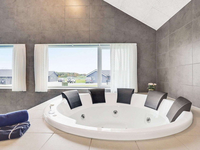 Bathroom, Holiday Home in Stege, Vordingborg