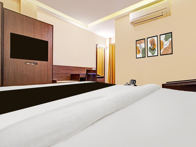 Room 5, Deluxe Hotel Jagannath Deluxe, Nagpur