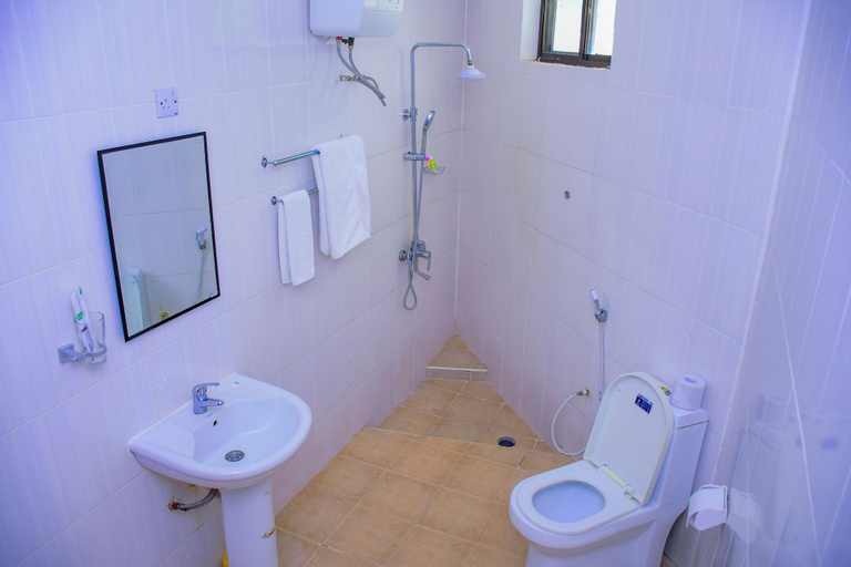 Bathroom 4, Royal Village Hotel Company, Dodoma Urban