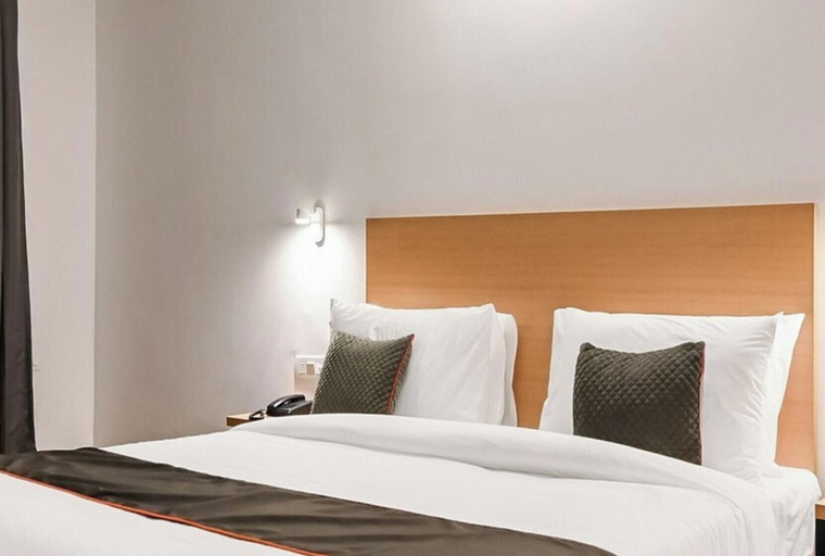 Room 5, Townhouse D- Knowledge Park III, Gautam Buddha Nagar