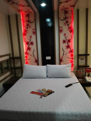 Others 5, Hotel Sogo Roxas Blvd, Makati City
