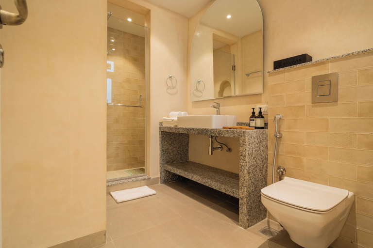 Bathroom 4, ELIVAAS Solace Teal 5 BHK Villa, North Goa