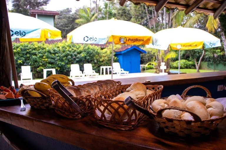 Outdoor dining 4, Chalé do Mar I, São Francisco do Sul