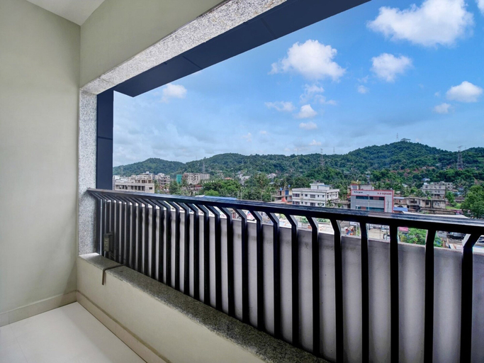 Balcony 3, Saver Single Cloud Stay, Kamrup Metropolitan
