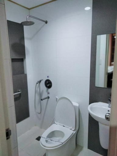 Bathroom 2, Hotel Sogo Molino, Bacoor