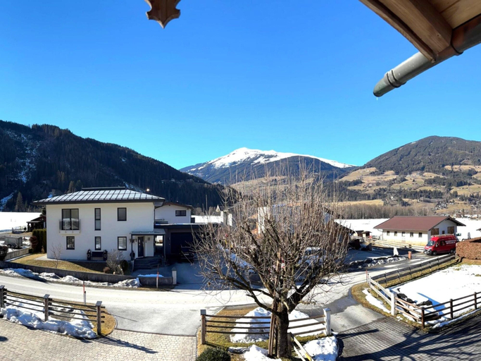 View from property 2, Apartment in a quiet location near Wildkogel Arena, Zell am See