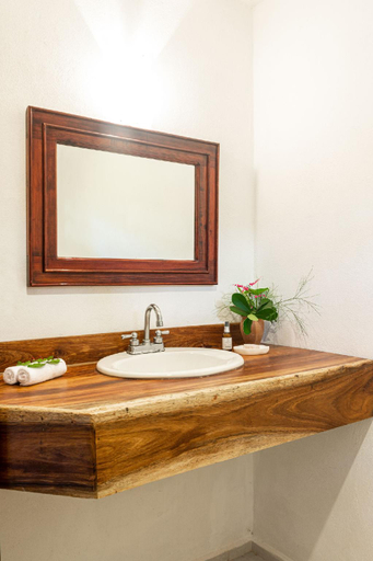 Bathroom, Hacienda San Miguel Yucatán, Valladolid