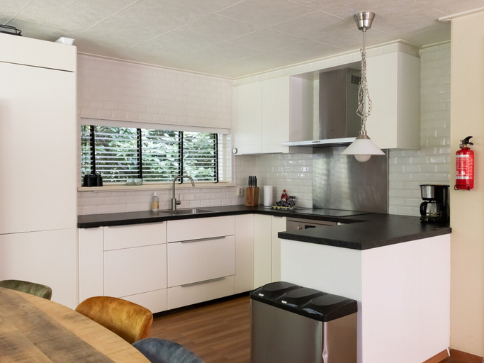 Private kitchen 5, House in the Woods in Drenthe, Noordenveld