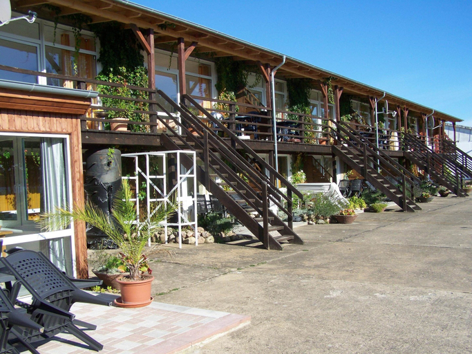 Primary image