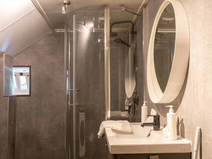 Bathroom 3, House in the Woods in Drenthe, Noordenveld