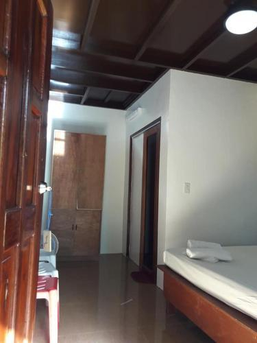 Others 5, General Luna Homestays, General Luna