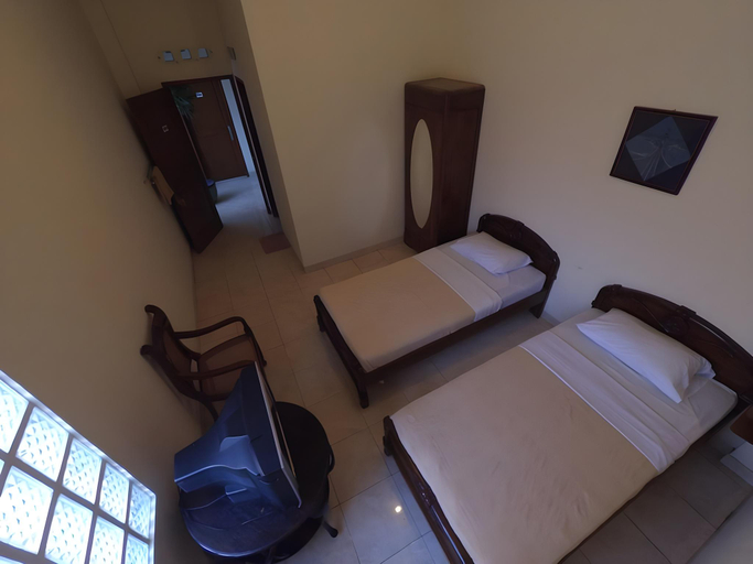 Bedroom 2, La Fasa Syariah Hotel, Sumedang