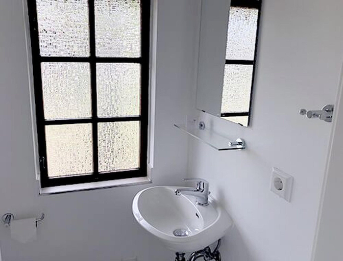 Bathroom, Bernsteinsee Home and Ferien Small Forest Chalet, Gifhorn