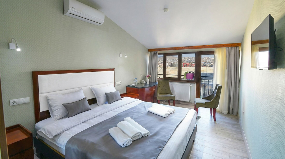 Room 3, Kvl Hotel, Tbilisi