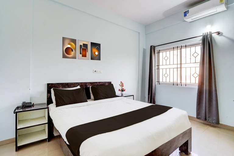 Room 4, Classic Hotel Grand Lotus inn, Bangalore