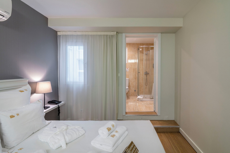 Bedroom 2, Hotel Gaivota Azores, Ponta Delgada