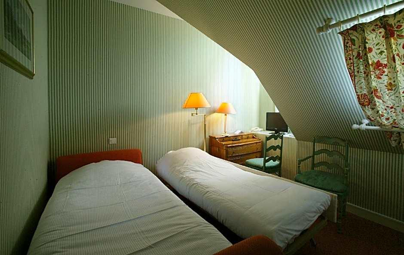 Bedroom 3, Hotel Le Manoir de Bellerive, Dordogne