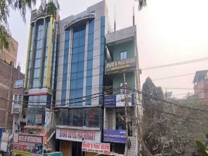 Exterior 2, Collection O Chanakya National Patna, Patna