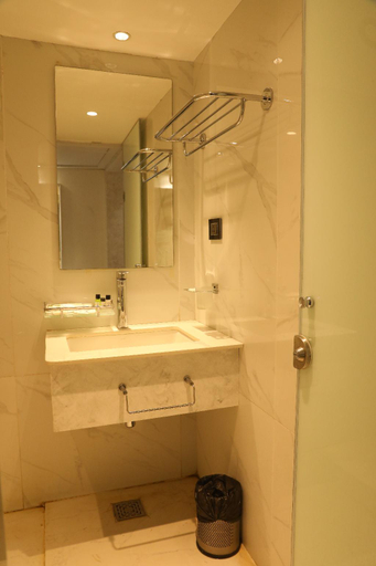 Bathroom 4, GEEKAY MILLENNIAA, Vellore