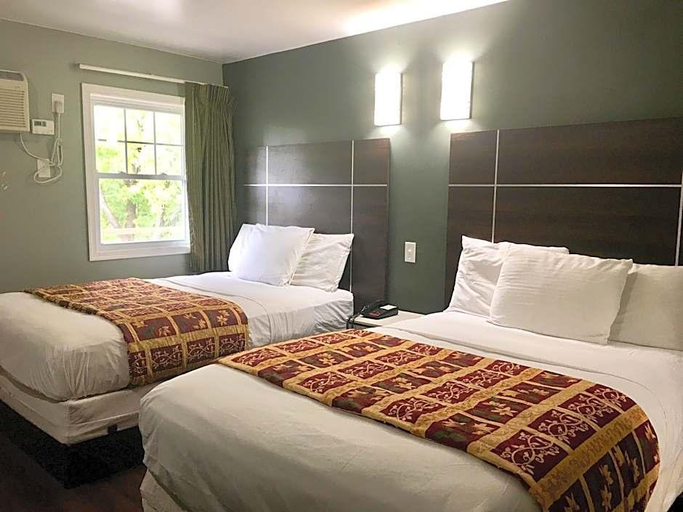 Bedroom 3, Red Carpet Inn - Norristown, Montgomery