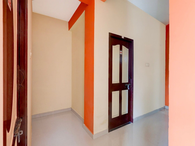 Interior 2, Hotel O Rela Hospital Chromepet, Kancheepuram