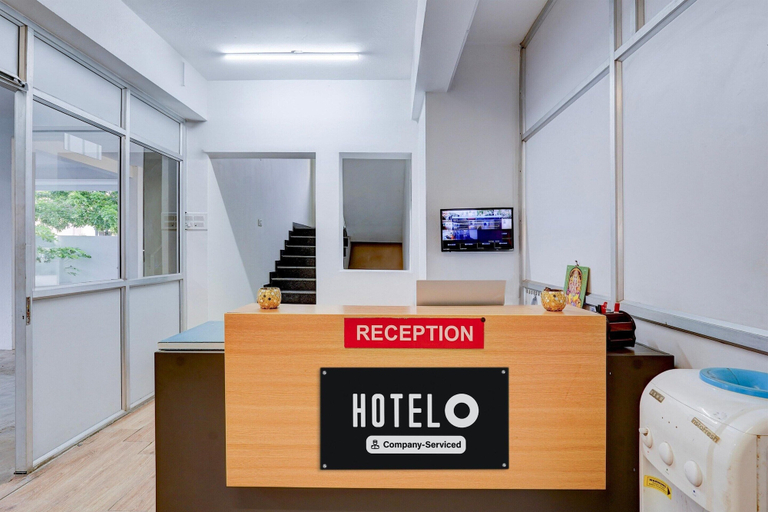 Reception 4, Super Hotel O Valasaravakkam Metro Mall, Chennai