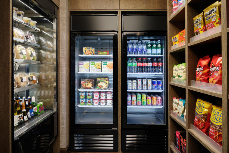 Food & Drinks 5, Doubletree By Hilton Greenville Airport, Greenville