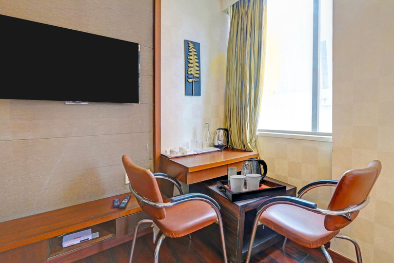 Room 2, Deluxe With Twin Bedhotel Zero Mile Sitabuldi, Nagpur