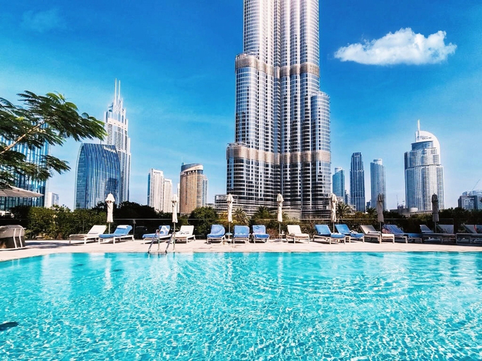 Pool 4, Address Opera - Mint Stay, Dubai