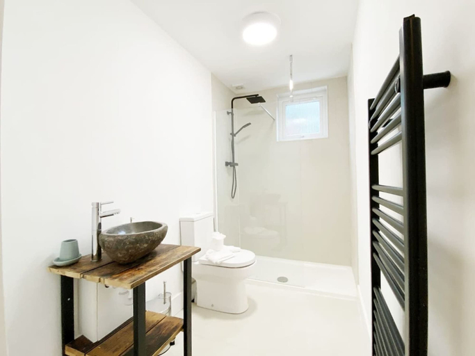 Others 4, De Pary 2 Modern Bedford Apartment- Near Town Centre, Bedfordshire