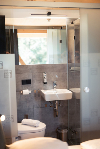 Bathroom 5, Superior Chalet mit Sauna & Hot Tub, Murau