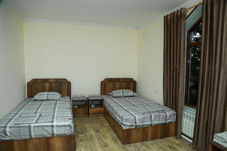 Room 3, Hotel Mir, Buxoro