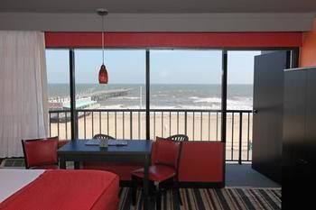 Others 4, Sandcastle Resort On The Beach, Virginia Beach