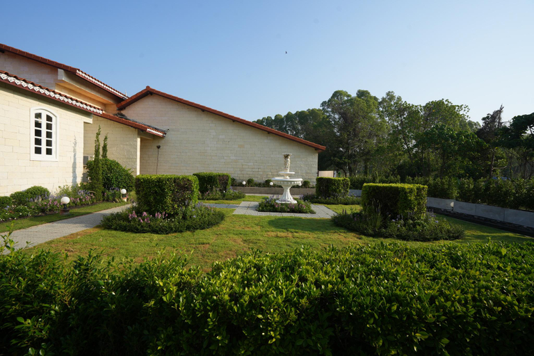 Exterior & Views 1, La Villa des Chien, Sattahip