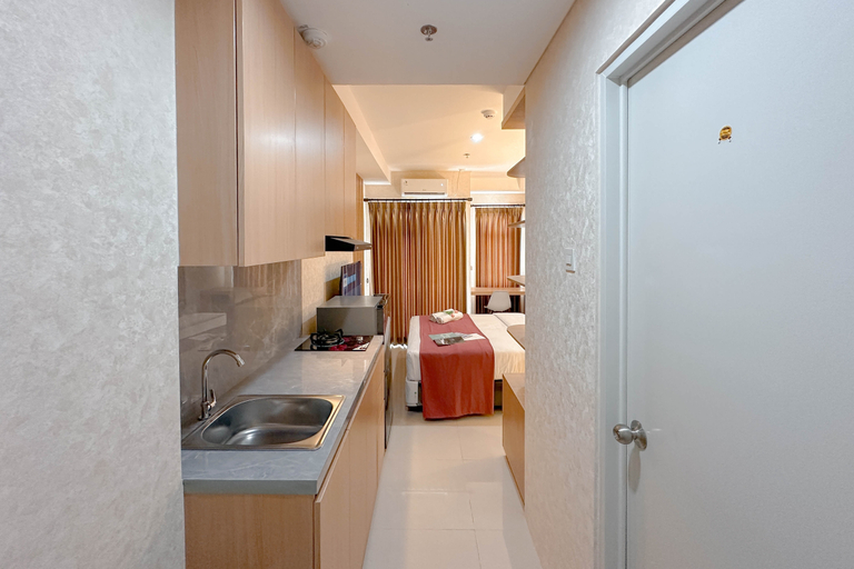 Others 2, Comfy Studio at Kyo Society Apartment By Travelio, Surabaya