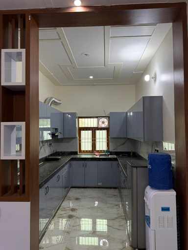 Others 5, Noida Villas, Gautam Buddha Nagar