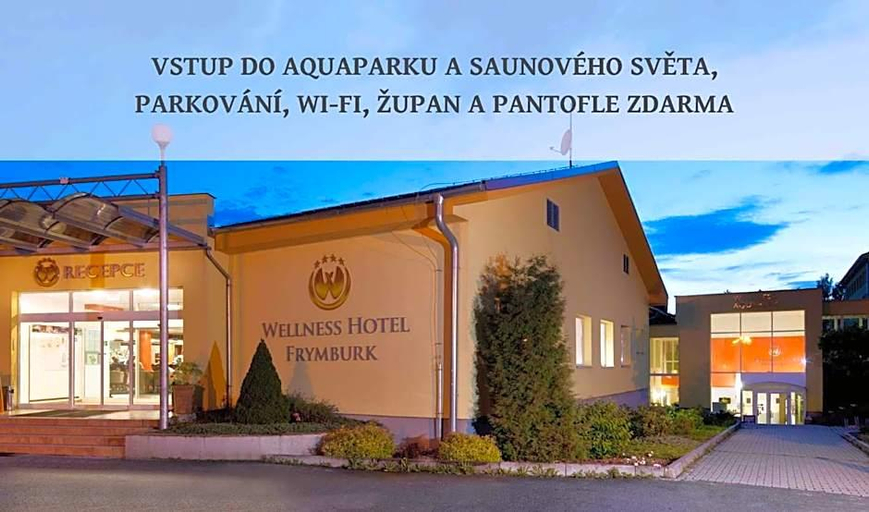 Exterior & Views 2, Wellness Hotel Frymburk, Český Krumlov