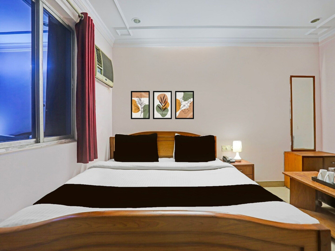 Room 4, Deluxe Bhagalpur Railway Junction, Bhagalpur