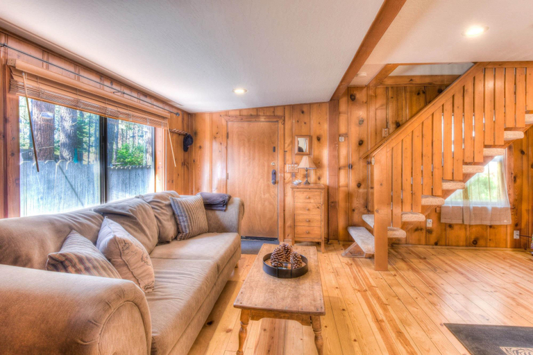 Bedroom 4, Moonlight Cove, Placer