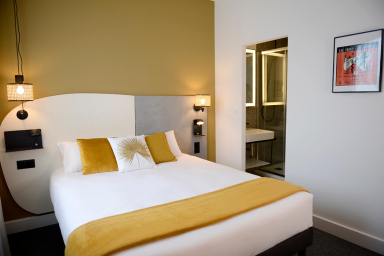 Bedroom 2, HOTEL VILLA BERLIOZ LYON , Rhône