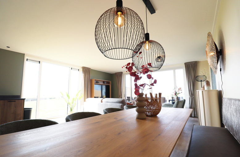 Dining 4, Luxury waterfront villa, Littenseradiel