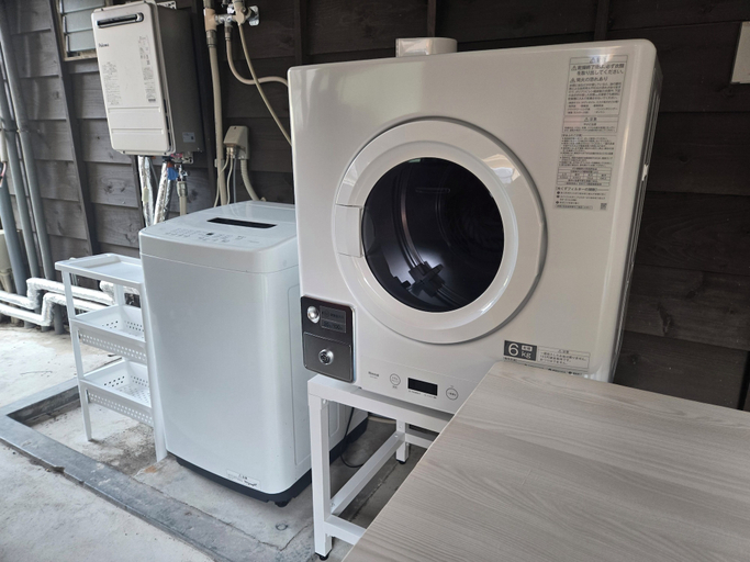 Bathroom 3, Yamashiroya, Yufu