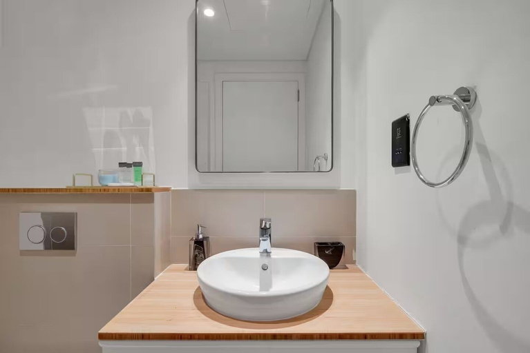 Bathroom 3, 5 Star Modern Living 1BR in Dubai Hills, Dubai