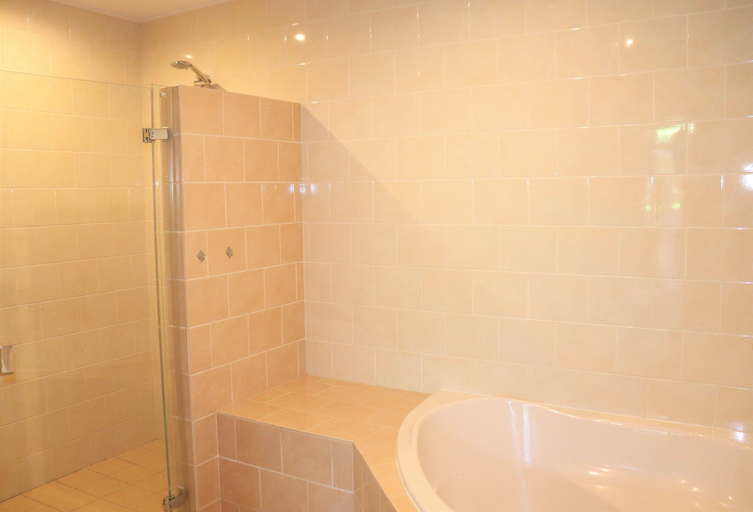 Bathroom 2, Dalerveen Apartment With Sauna for 7, Coevorden